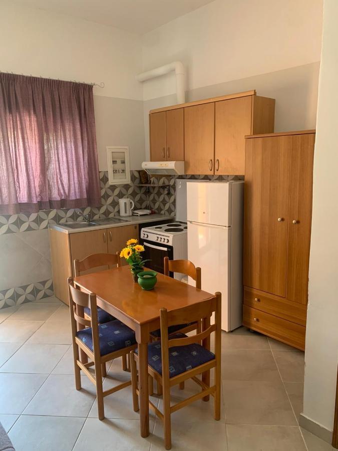 Ferienwohnung Domenica House Kondaraíni Exterior foto